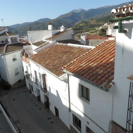 Casa Las Tres Conchas Yunquera Exterior foto